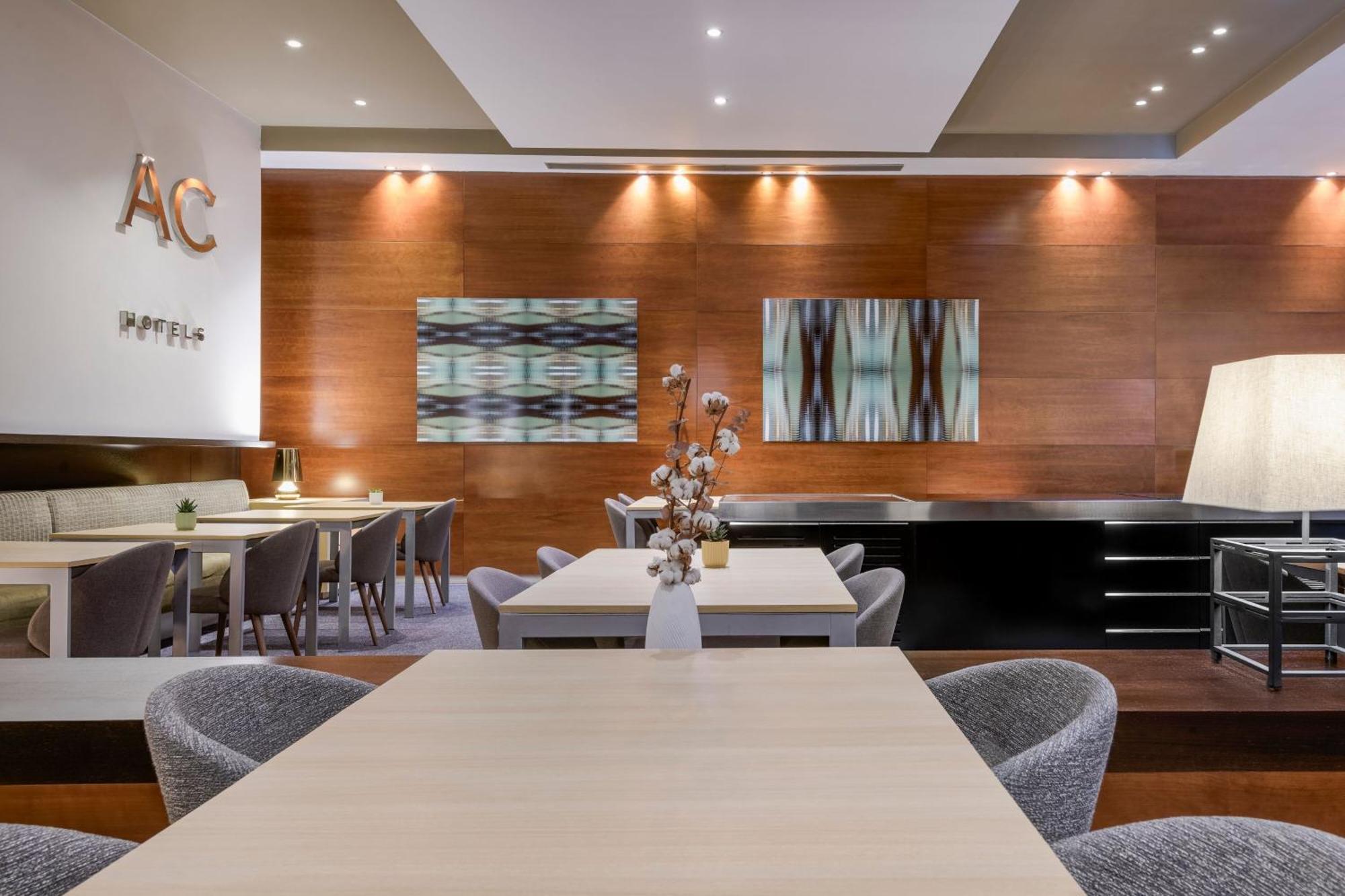 Ac Hotel Alcala De Henares By Marriott Exterior photo