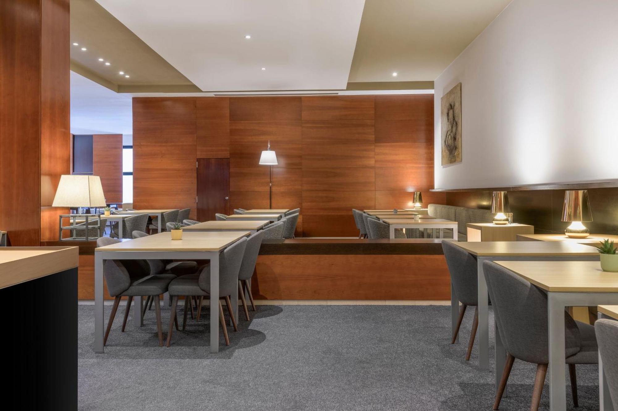Ac Hotel Alcala De Henares By Marriott Exterior photo