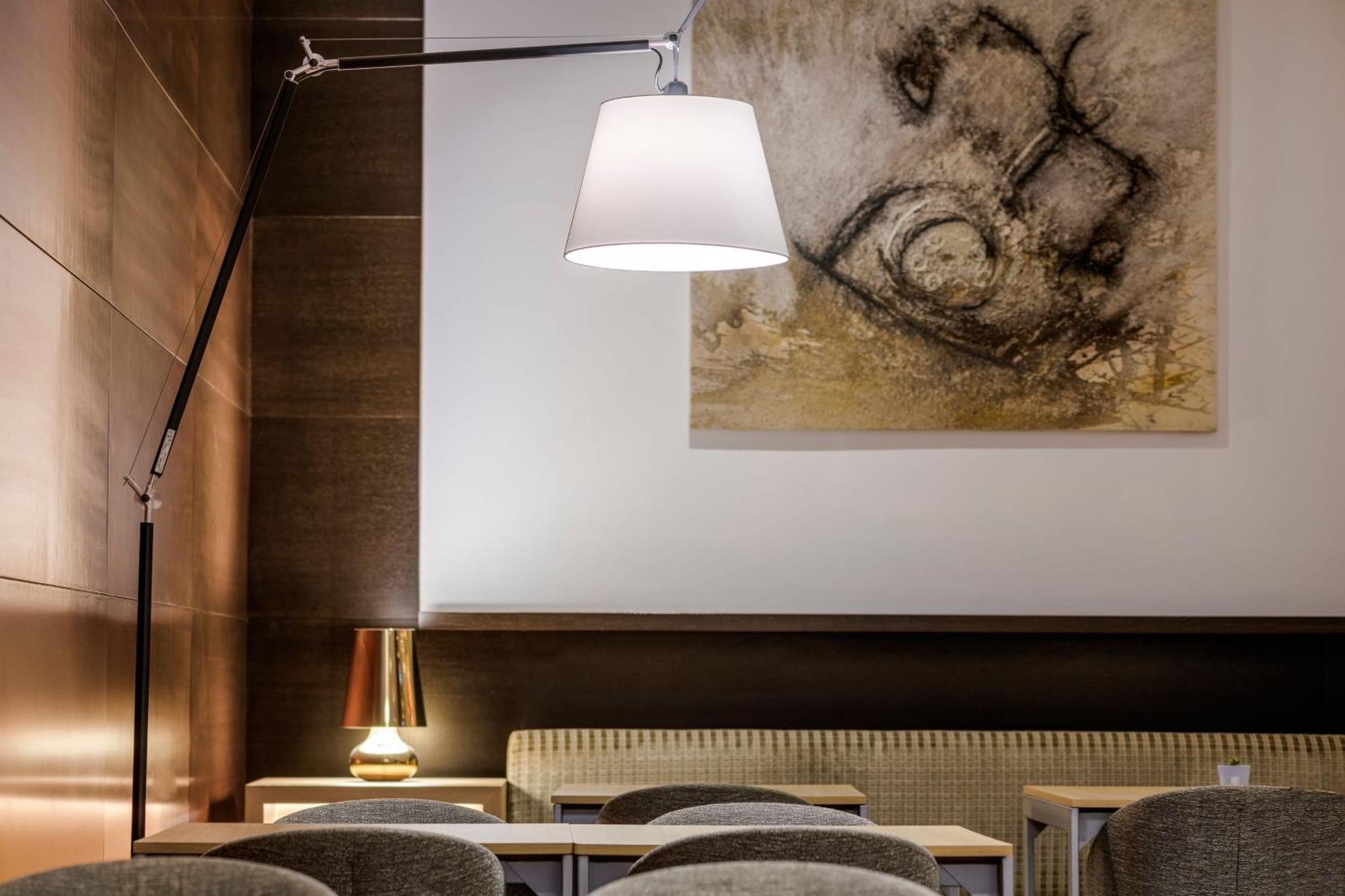 Ac Hotel Alcala De Henares By Marriott Exterior photo