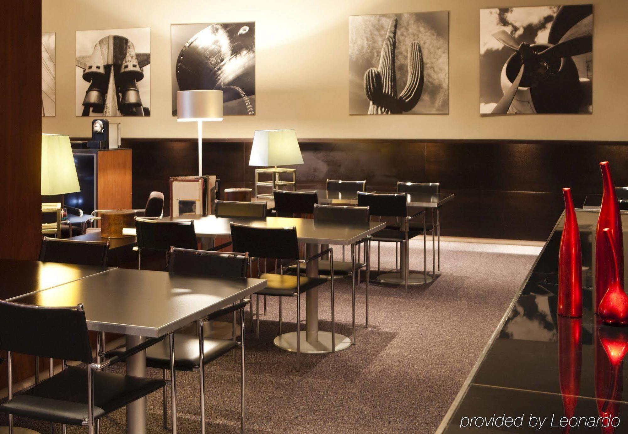 Ac Hotel Alcala De Henares By Marriott Restaurant photo
