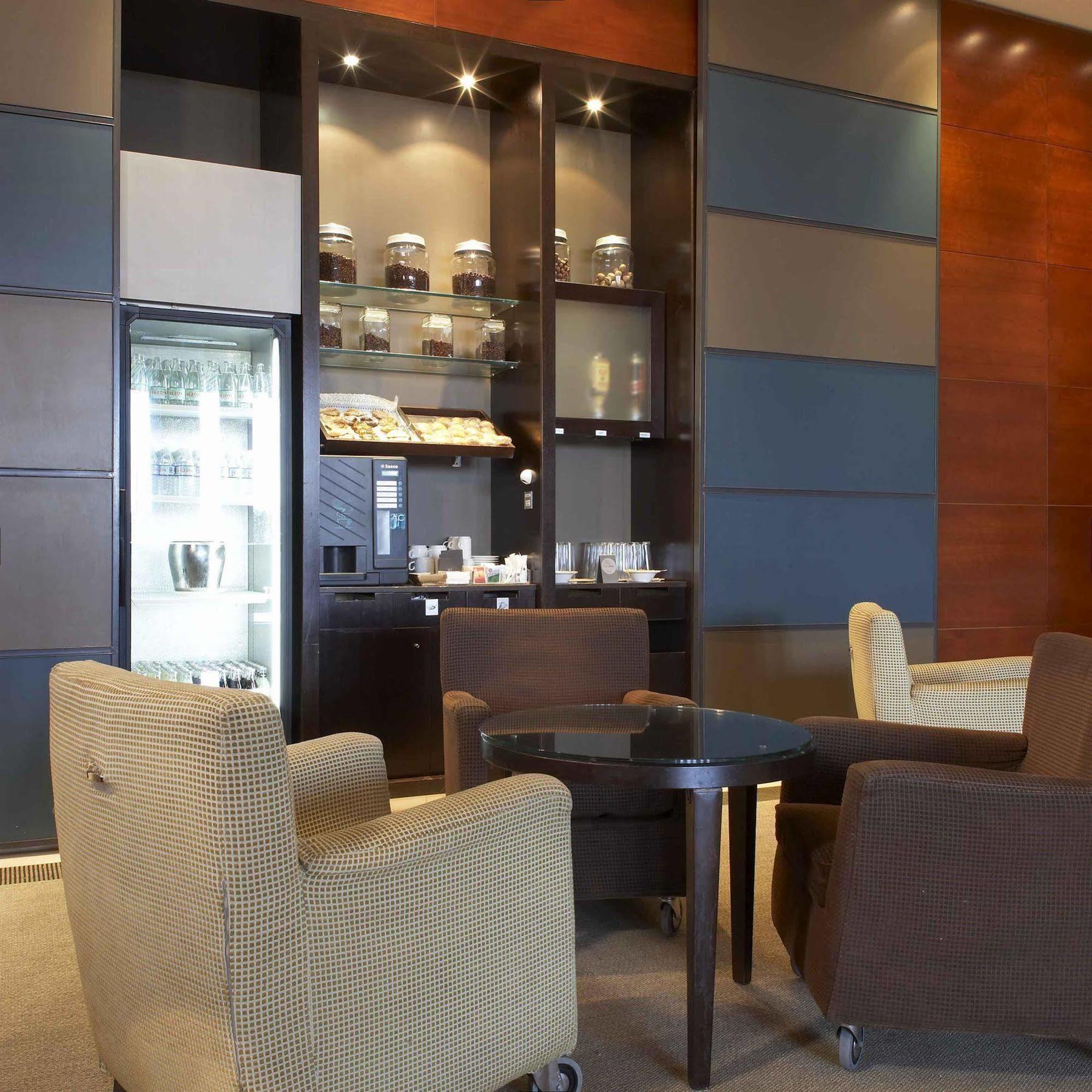 Ac Hotel Alcala De Henares By Marriott Exterior photo
