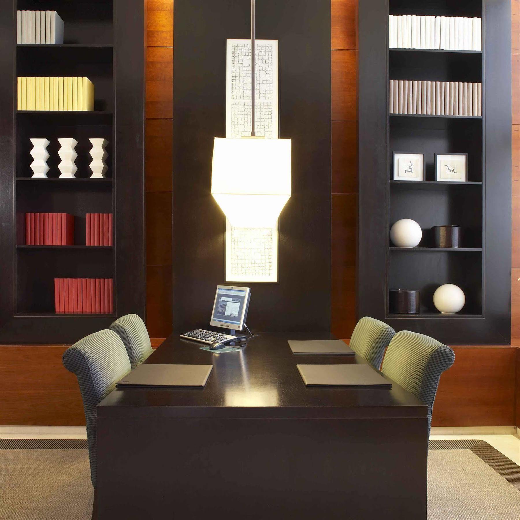 Ac Hotel Alcala De Henares By Marriott Exterior photo